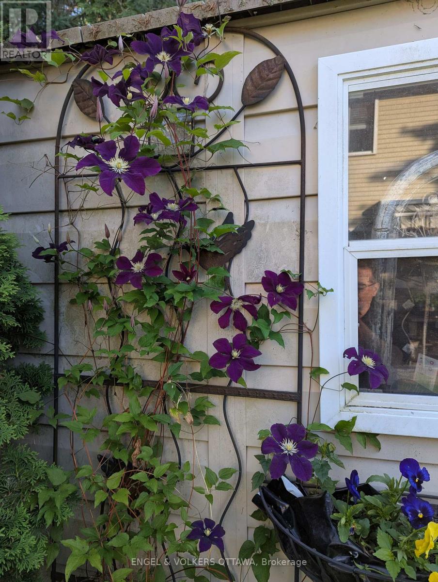 17 DURBIN COURT, Ottawa, Ontario, K2L3T7 — Photo 31