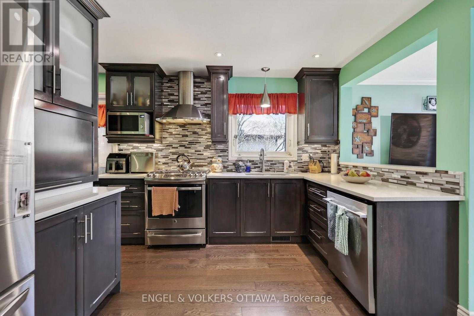 425 TANAGER BAY, Ottawa, Ontario, K1E2Z7 — Photo 12