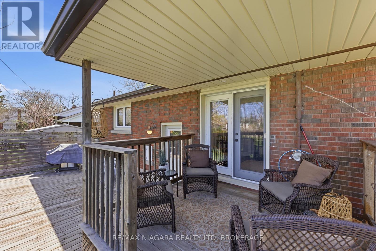 181 WOODSIDE DRIVE, St. Catharines (Glendale/Glenridge), Ontario, L2T1X7 — Photo 23
