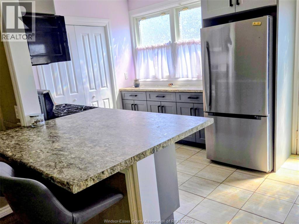 663 HILDEGARDE STREET, Windsor, Ontario, N8X2Z7 — Photo 7