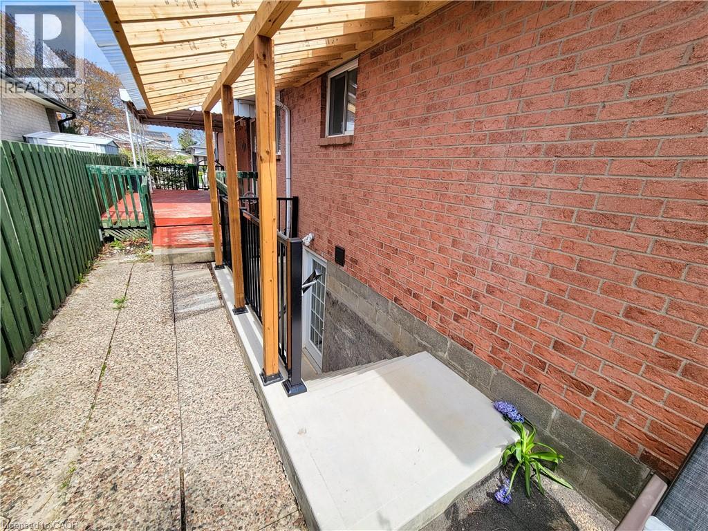 216 RAVENBURY Drive, Hamilton, Ontario, L8W2J1 — Photo 27