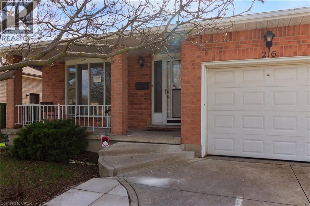216 RAVENBURY Drive, Hamilton, Ontario, L8W2J1 — Photo 3