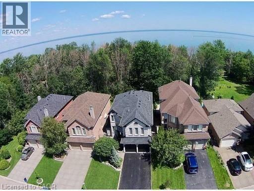 73 WATERFORD Crescent, Stoney Creek, Ontario, L8E4Z7 — Photo 18