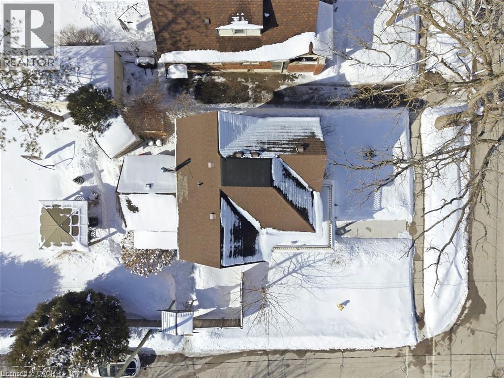 19 RIVERSIDE Drive W, Elmira, Ontario, N3B1R4 — Photo 35