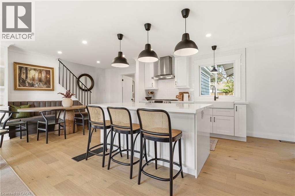 2223 DEYNCOURT Drive, Burlington, Ontario, L7R1W2 — Photo 10