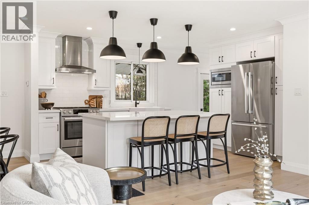 2223 DEYNCOURT Drive, Burlington, Ontario, L7R1W2 — Photo 12