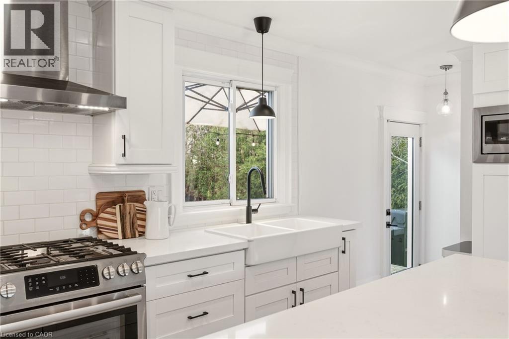 2223 DEYNCOURT Drive, Burlington, Ontario, L7R1W2 — Photo 14