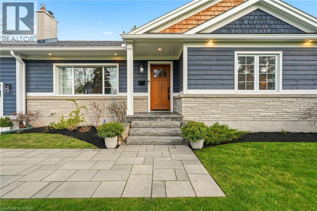 2223 DEYNCOURT Drive, Burlington, Ontario, L7R1W2 — Photo 3