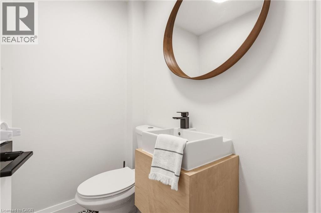 2223 DEYNCOURT Drive, Burlington, Ontario, L7R1W2 — Photo 34