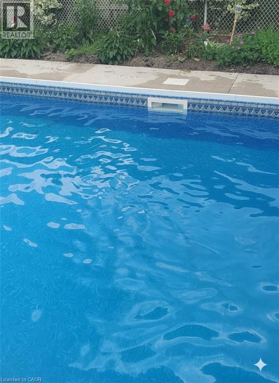 33 CARLYLE Place, Kitchener, Ontario, N2P1B6 — Photo 22