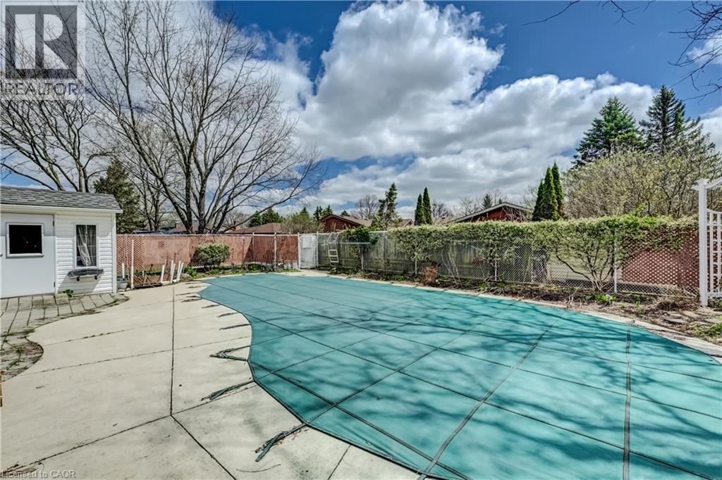 33 CARLYLE Place, Kitchener, Ontario, N2P1B6 — Photo 27