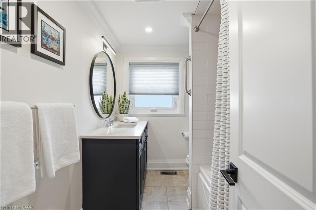 663 MULLIN Way, Burlington, Ontario, L7L4J6 — Photo 31