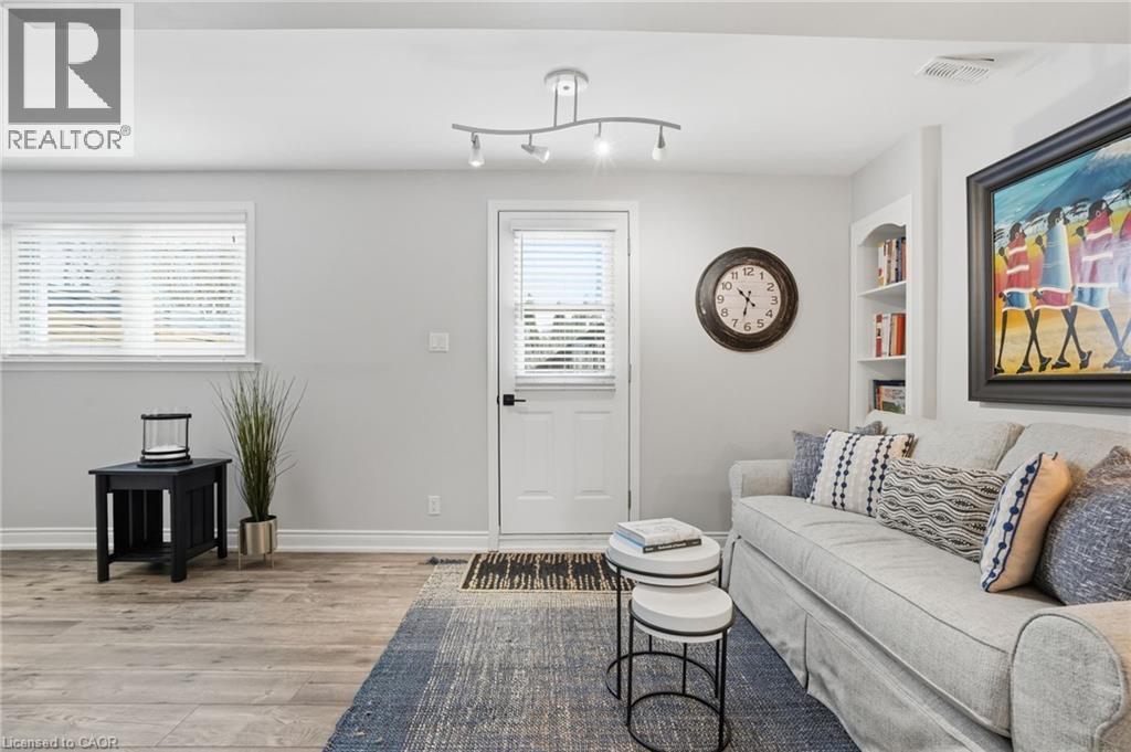 663 MULLIN Way, Burlington, Ontario, L7L4J6 — Photo 7