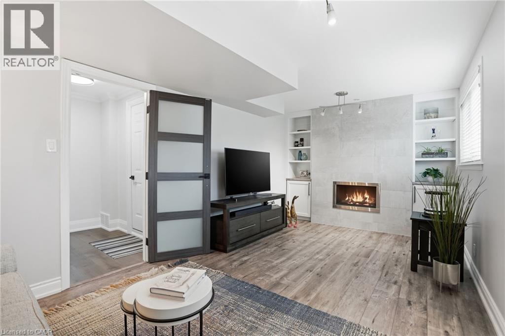 663 MULLIN Way, Burlington, Ontario, L7L4J6 — Photo 9