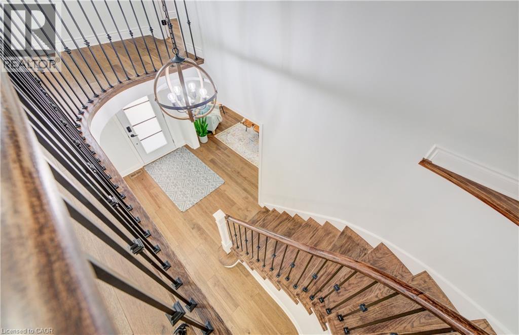 643 PHOEBE Crescent, Burlington, Ontario, L7L6E5 — Photo 23