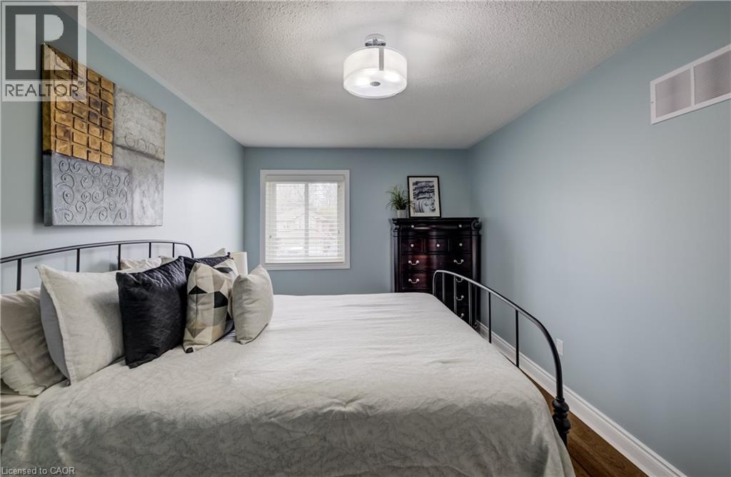 643 PHOEBE Crescent, Burlington, Ontario, L7L6E5 — Photo 28