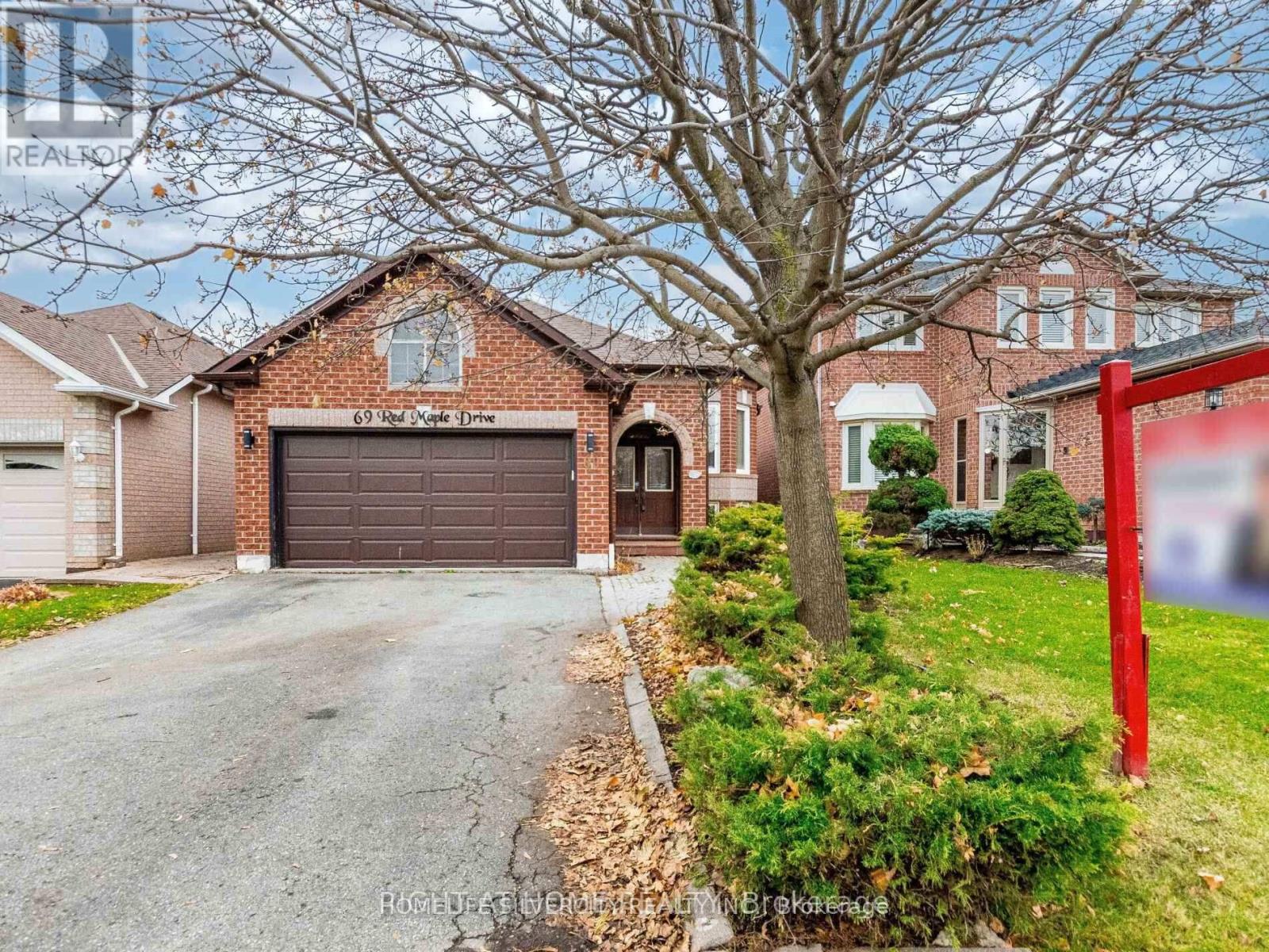 69 RED MAPLE DRIVE, Brampton (Brampton West), Ontario, L6X4M1 — Photo 3