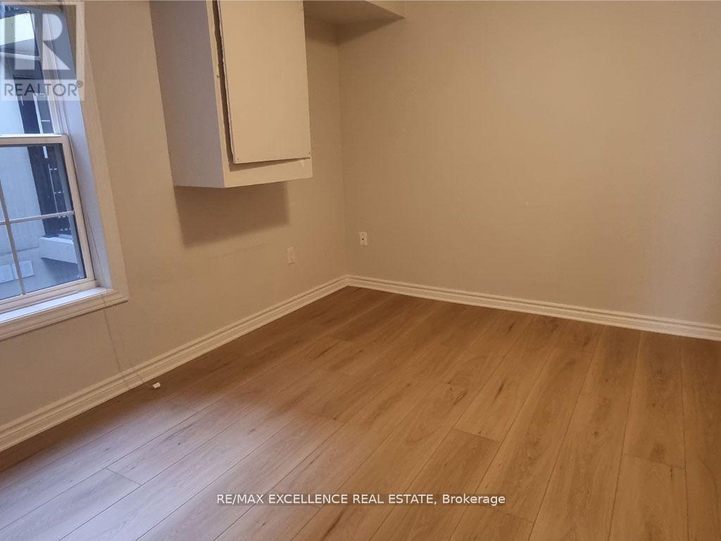 312 - 1350 MAIN STREET E, Milton (DE Dempsey), Ontario, L9T7S7 — Photo 16