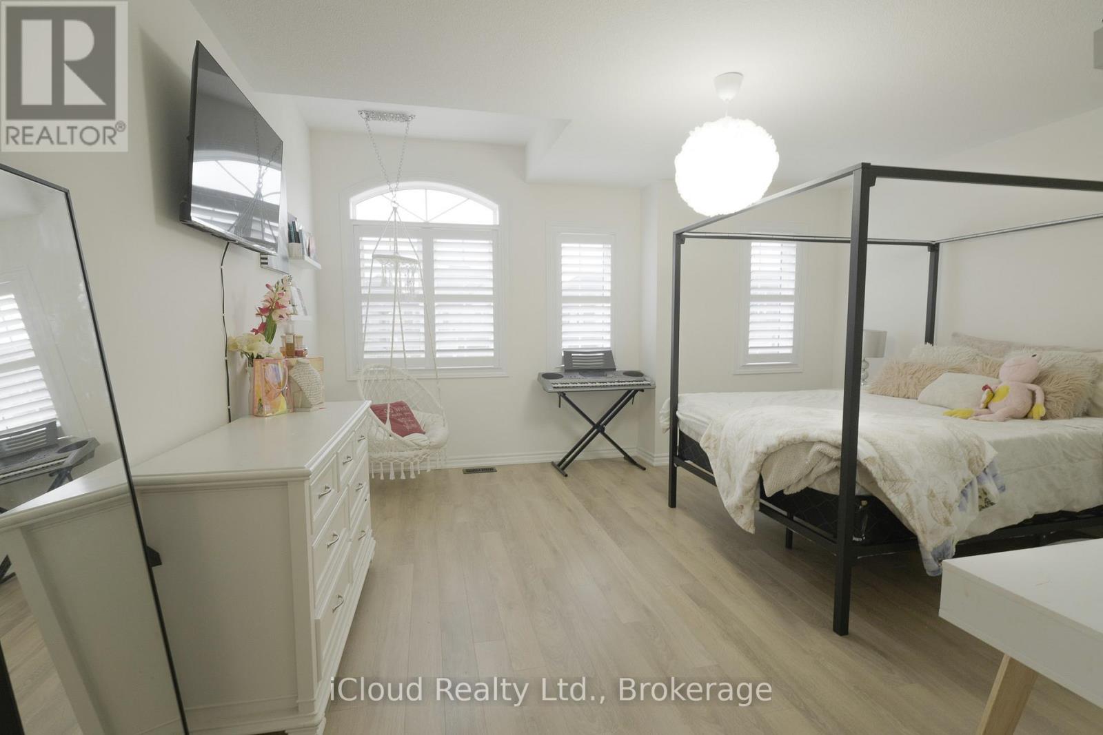 8 WHITTON DRIVE, Brant (Paris), Ontario, N3L0L1 — Photo 19