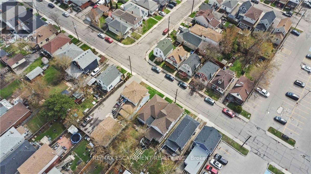 27 EDINBURGH AVENUE, Hamilton (Crown Point), Ontario, L8H2C4 — Photo 23