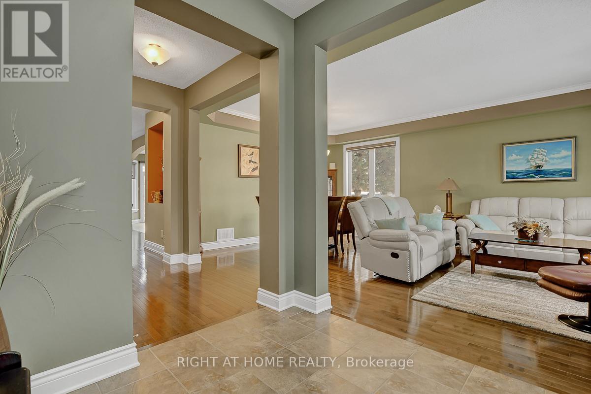 701 EVERLASTING CRESCENT, Ottawa, Ontario, K4A0K2 — Photo 4