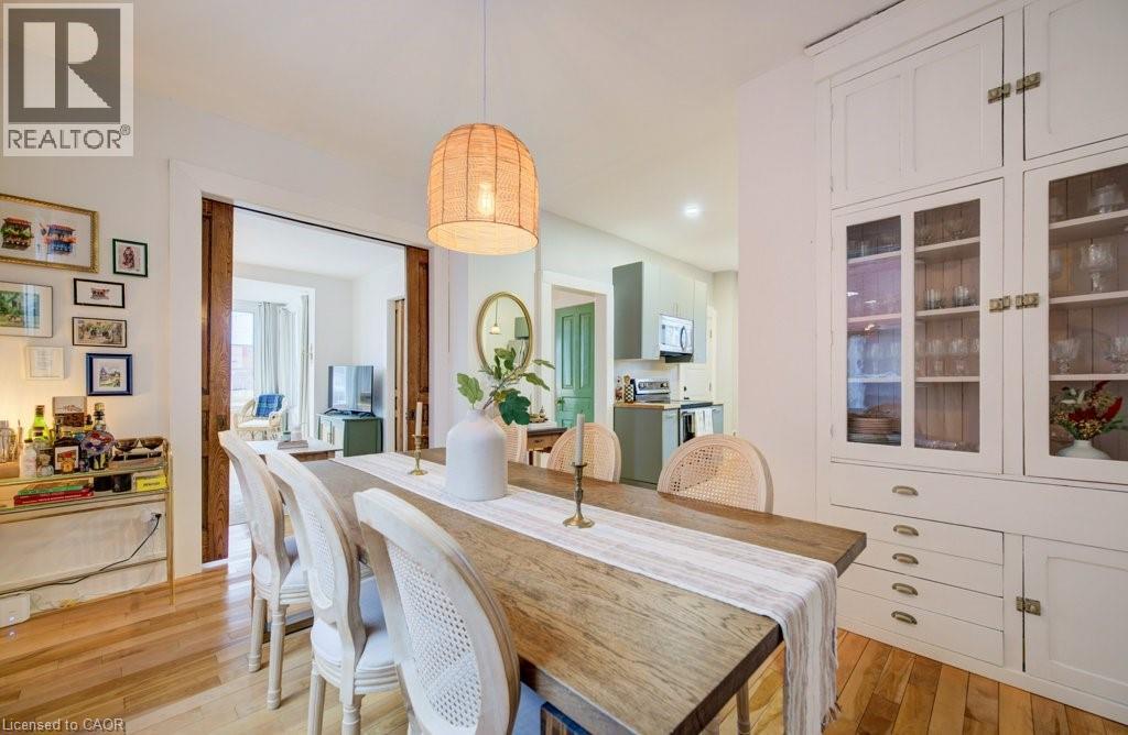 8 SPRING Street E, Waterloo, Ontario, N2J2L8 — Photo 14