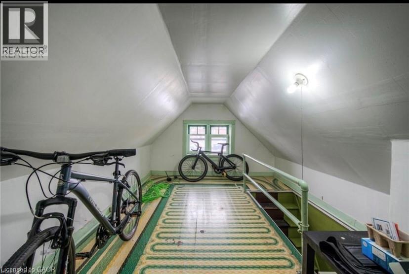 8 SPRING Street E, Waterloo, Ontario, N2J2L8 — Photo 33