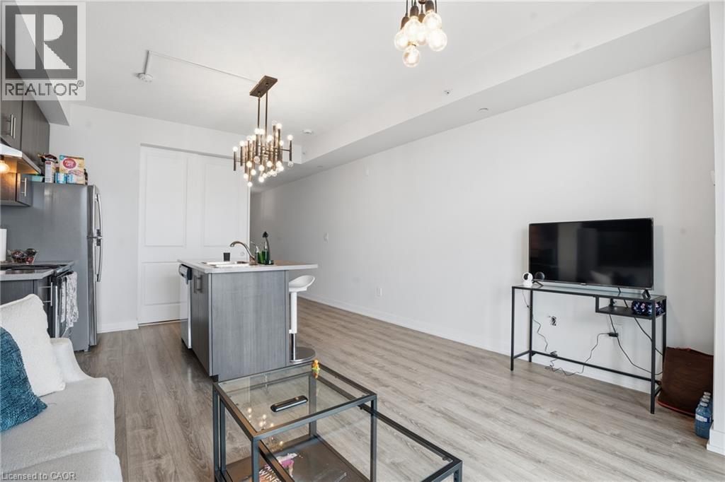 35 SOUTHSHORE Crescent Unit# 330, Hamilton, Ontario, L8E0J2 — Photo 7