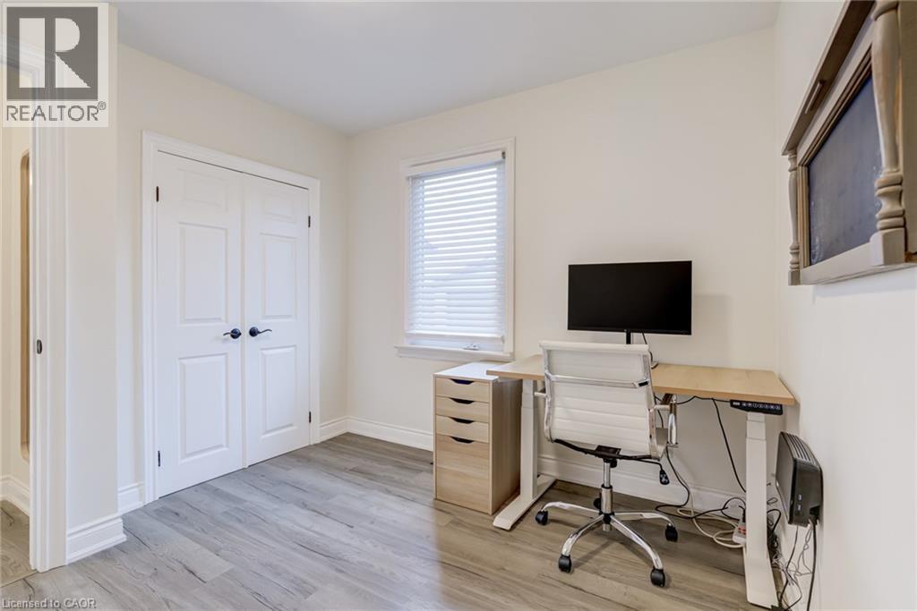 185 DESCHENE Avenue, Hamilton, Ontario, L9A3K3 — Photo 18