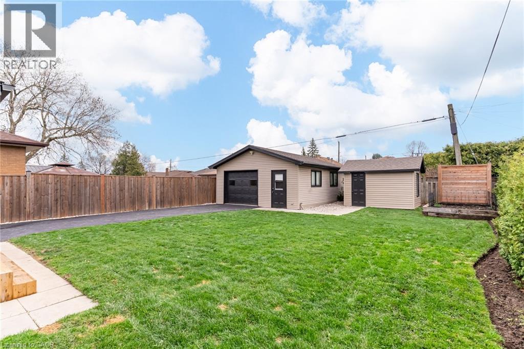 185 DESCHENE Avenue, Hamilton, Ontario, L9A3K3 — Photo 32