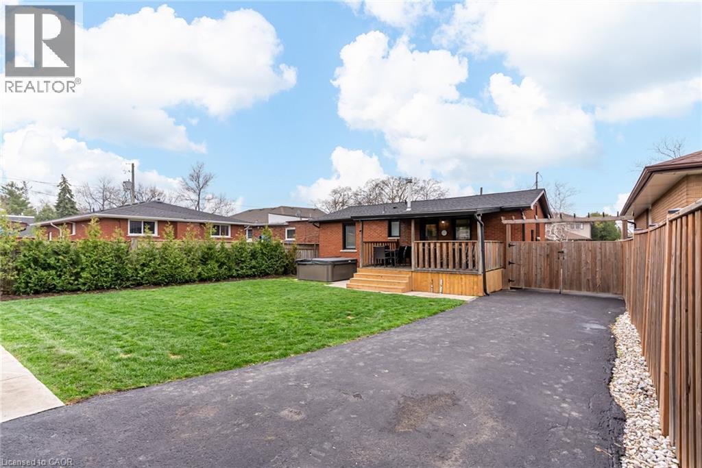 185 DESCHENE Avenue, Hamilton, Ontario, L9A3K3 — Photo 34