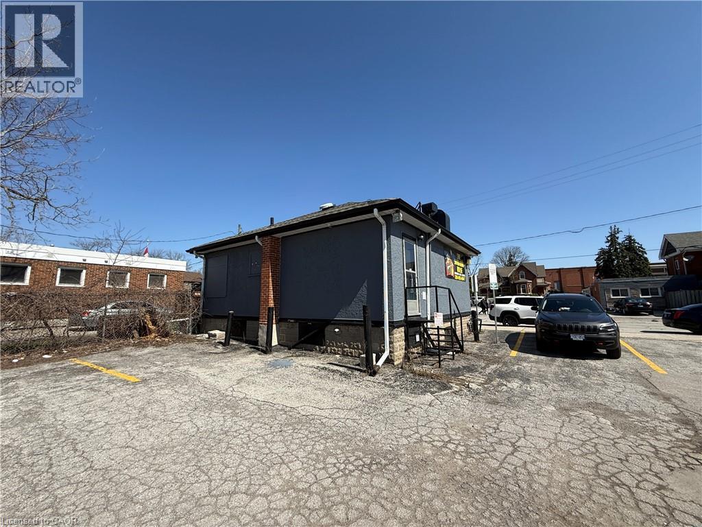 9 N MAIN Street N, Hamilton, Ontario, L0R2H0 — Photo 4