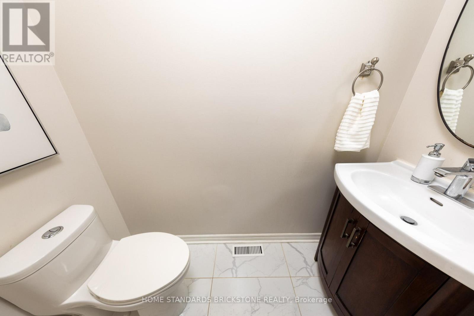 90 CONFEDERATION WAY, Markham (Thornhill), Ontario, L3T5R5 — Photo 12