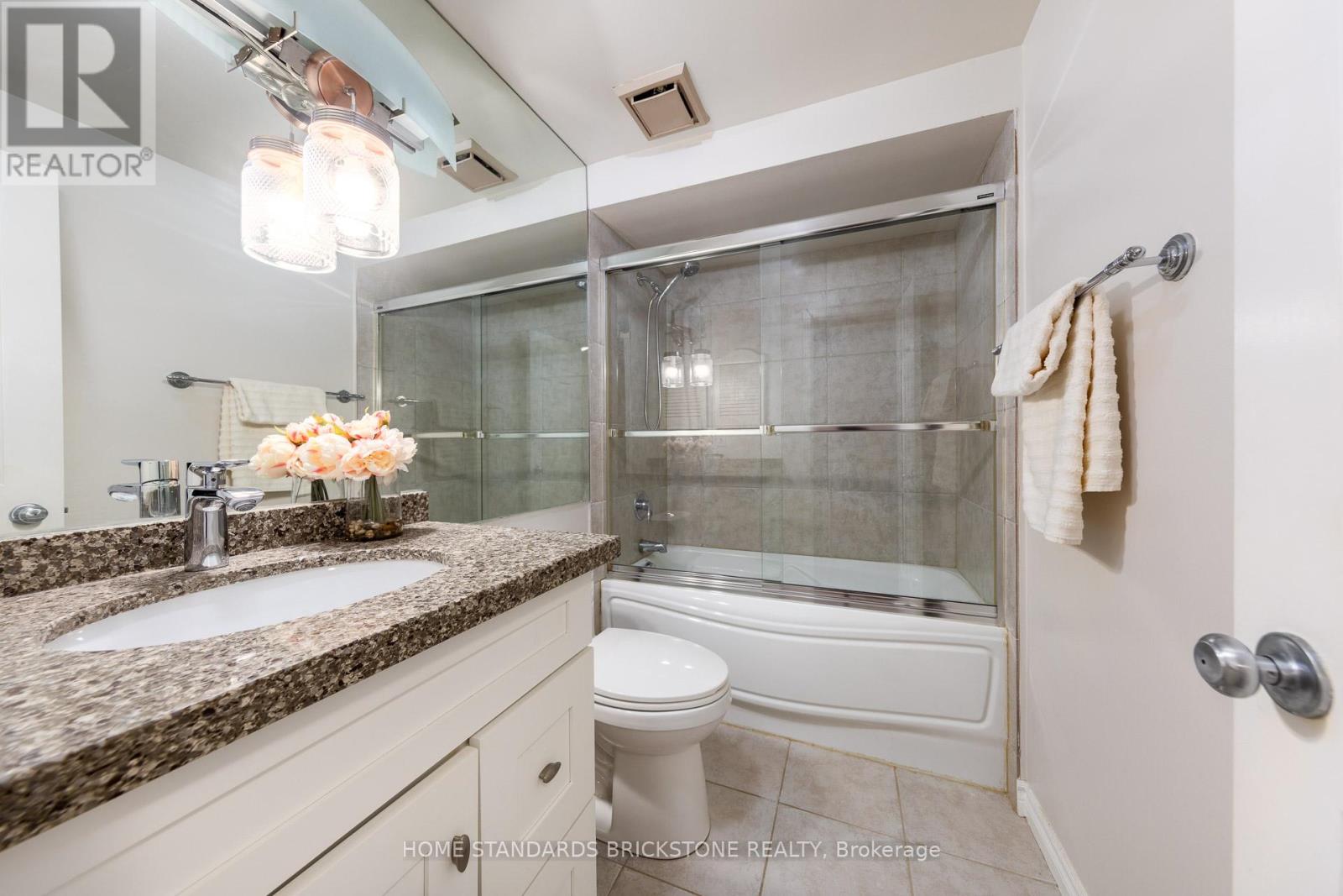 90 CONFEDERATION WAY, Markham (Thornhill), Ontario, L3T5R5 — Photo 31