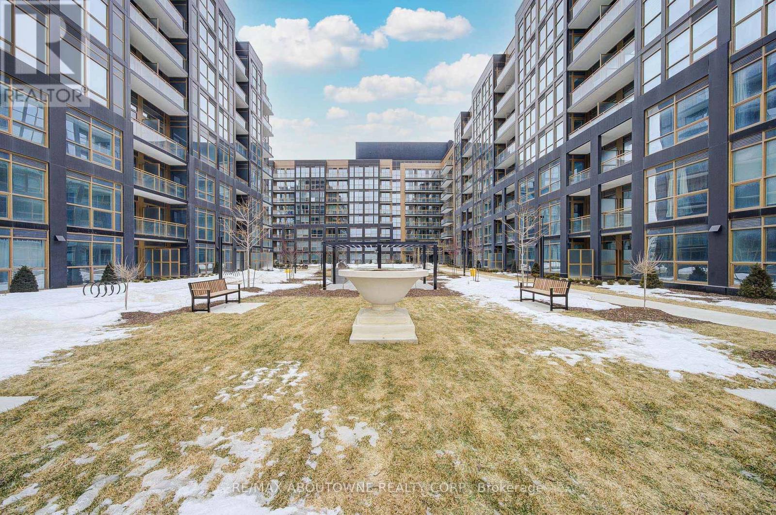 604 - 2333 KHALSA GATE, Oakville (WM Westmount), Ontario, L6M0X7 — Photo 5