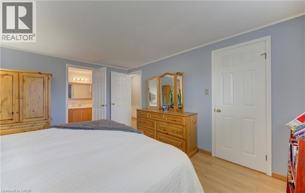 7 KILKERRAN Crescent, Kitchener, Ontario, N2R1B6 — Photo 14