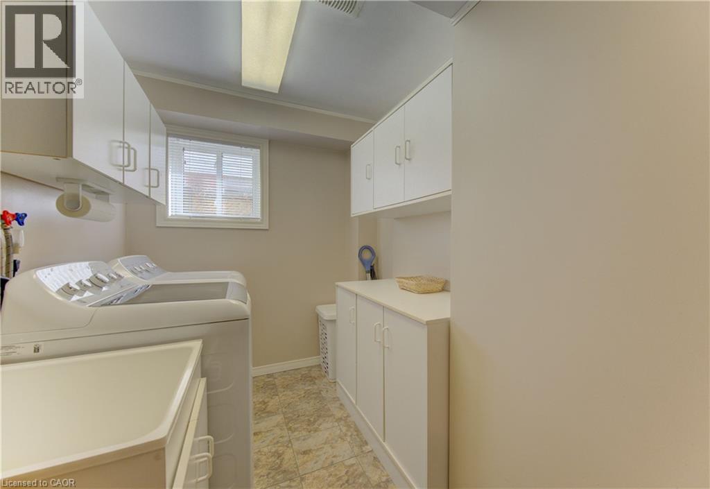 7 KILKERRAN Crescent, Kitchener, Ontario, N2R1B6 — Photo 23