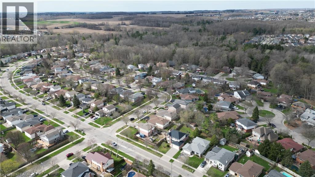 7 KILKERRAN Crescent, Kitchener, Ontario, N2R1B6 — Photo 32