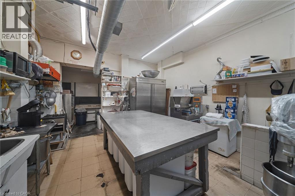 633 KING Street E, Hamilton, Ontario, L8N1E5 — Photo 7