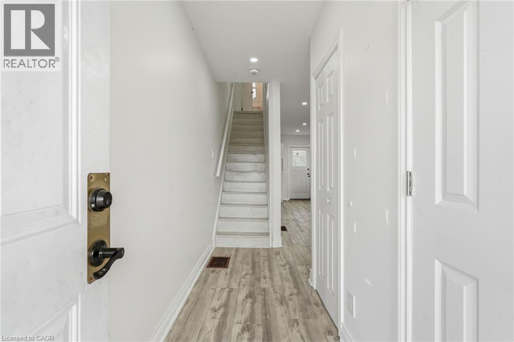 73 GERTRUDE Street, Hamilton, Ontario, L8L4B7 — Photo 4