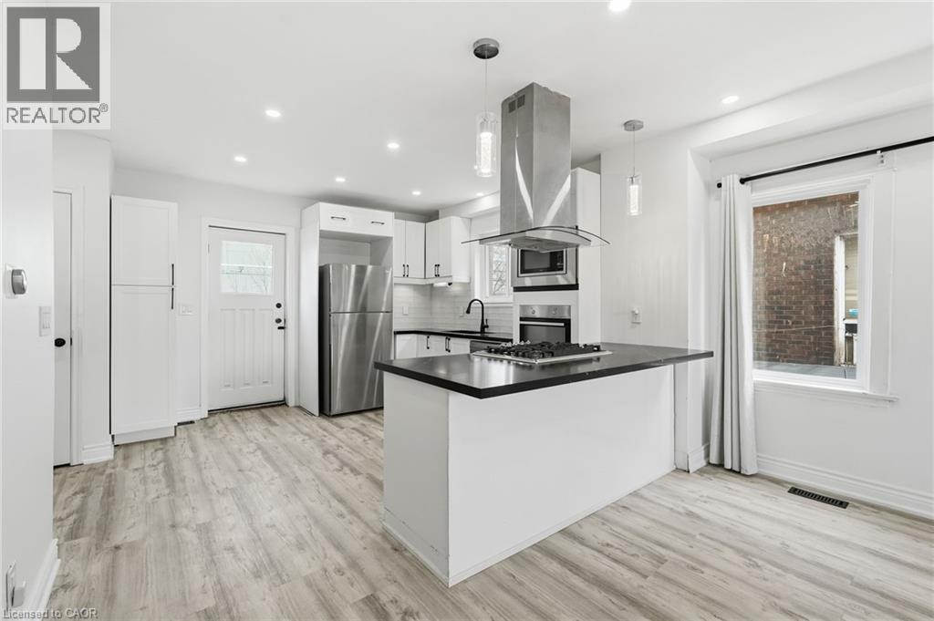 73 GERTRUDE Street, Hamilton, Ontario, L8L4B7 — Photo 6