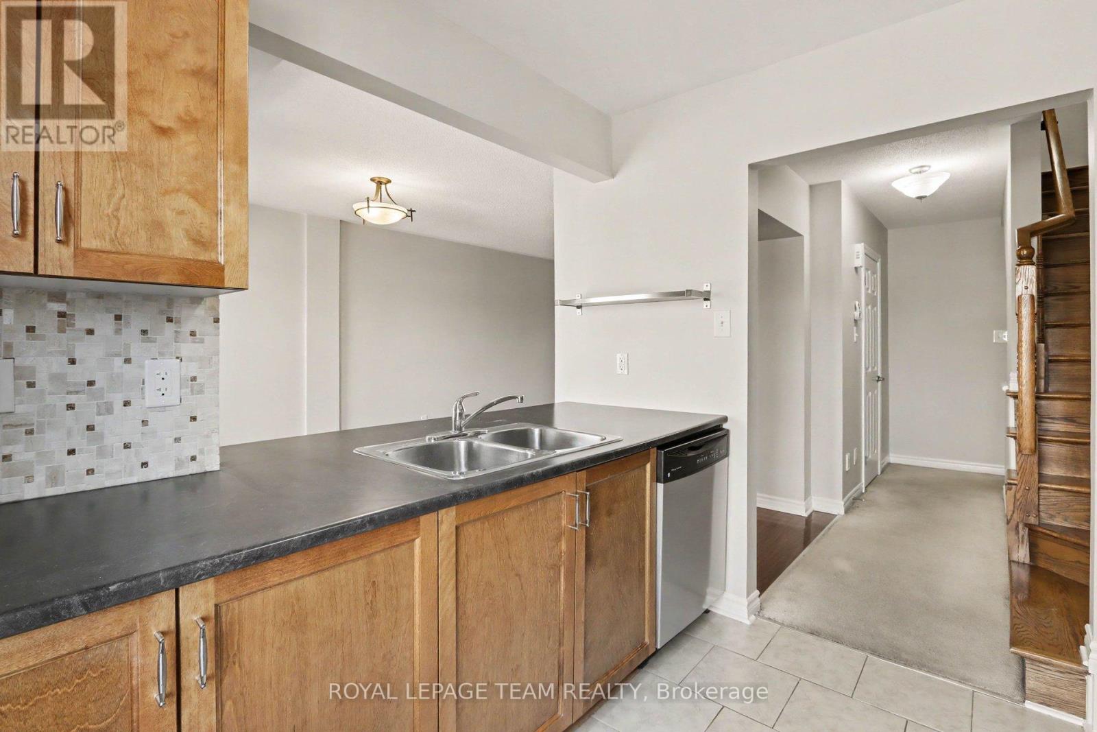 2100 MADRID AVENUE, Ottawa, Ontario, K2J0K4 — Photo 18