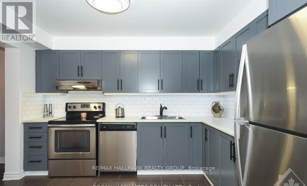 659 PETRICHOR CRESCENT, Ottawa, Ontario, K4A0Y4 — Photo 4