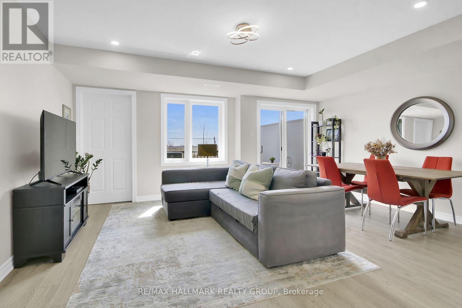 220 PILOT PRIVATE, Ottawa, Ontario, K2V0S4 — Photo 7