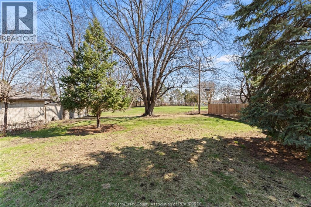 2840 AVONDALE AVENUE, Windsor, Ontario, N9E1X2 — Photo 39