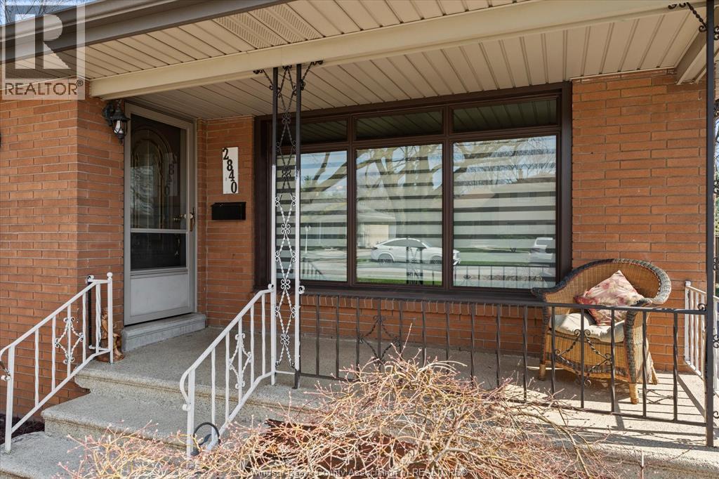 2840 AVONDALE AVENUE, Windsor, Ontario, N9E1X2 — Photo 5