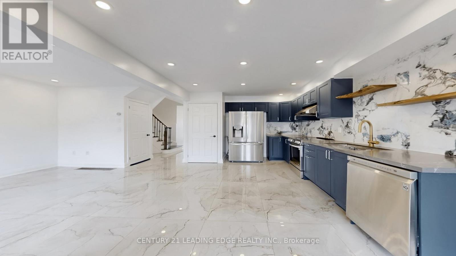 56 WILCOX ROAD, Vaughan (Maple), Ontario, L6A3R6 — Photo 3