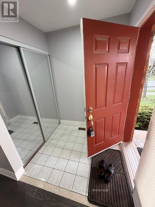 20 RIDGE VALLEY COURT, Brampton (Brampton West), Ontario, L6X4M9 — Photo 3