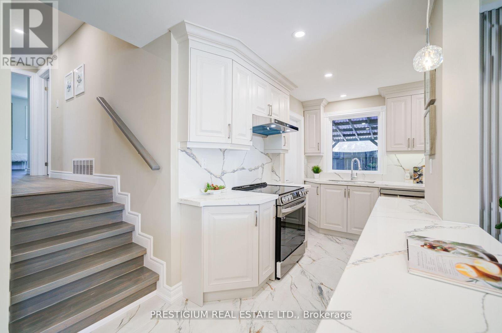 UPPER LEVEL - 6 WILLIS DRIVE, Brampton (Brampton East), Ontario, L6W1A9 — Photo 14