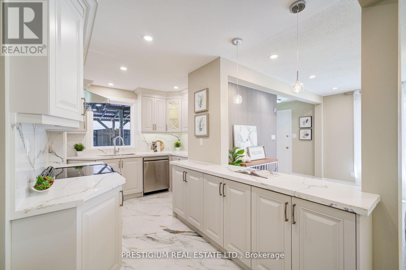 UPPER LEVEL - 6 WILLIS DRIVE, Brampton (Brampton East), Ontario, L6W1A9 — Photo 15